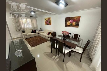 2_photo/94dce54997.c54b499e30a4c429-ATLAS-4f08f6c7-1e75-4e5f-be4d-1cfacfc8fc06.jpg de casa à venda com 3 quartos, 210m² em Jardim das Américas, Curitiba