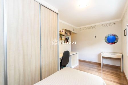 1_photo/94dce54a0f.ccfee957a0edc138-ATLAS-0f34cf21-d506-4cb5-aacf-0bd19d4605ae.jpg de casa à venda com 0 quarto, 330m² em Jardim das Américas, Curitiba
