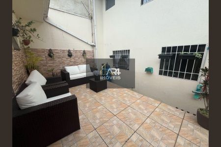12_photo/94dce54b6d.99861d19f0cf5f32-ATLAS-2fe5a65e-8974-41f4-ac51-ce5003e5f890.jpg de casa à venda com 3 quartos, 208m² em Uberaba, Curitiba
