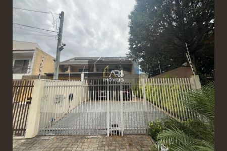 4_photo/94dce54b6d.99861d19f0cf5f32-ATLAS-fd4b2b54-737f-4a0b-857d-48338194faee.jpg de casa à venda com 3 quartos, 208m² em Uberaba, Curitiba