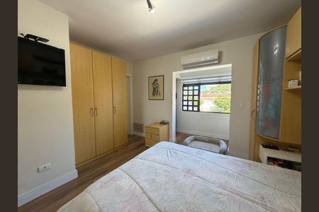 31_photo/94dce54bdb.4452b75165e0a043-ATLAS-2a52fda5-a9fe-496b-8074-4ec3acee85de.jpg de casa à venda com 3 quartos, 186m² em Jardim das Américas, Curitiba