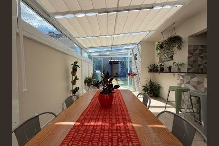 26_photo/94dce54bdb.4452b75165e0a043-ATLAS-f8df8d5f-aa53-4299-8a6a-4da4e8e93830.jpg de casa à venda com 3 quartos, 186m² em Jardim das Américas, Curitiba