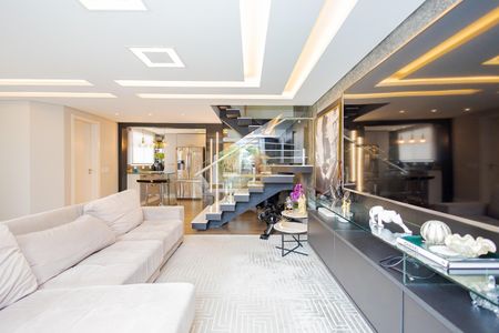 3_photo/94dce54c37.1aa5b8f538f3adaf-ATLAS-0d83dd55-bbfc-4b8b-a6a1-dc95f2290e47.jpg de casa à venda com 4 quartos, 220m² em Jardim das Américas, Curitiba