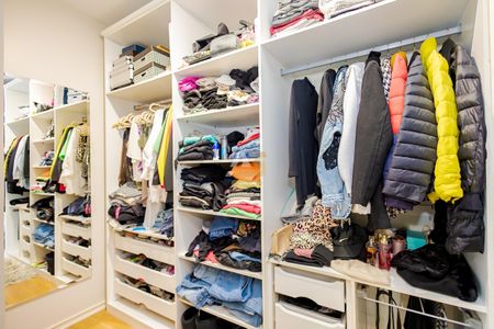 36_photo/94dce54c37.1aa5b8f538f3adaf-ATLAS-7886f4ed-c49d-4877-b9cf-24721b32e05b.jpg de casa à venda com 4 quartos, 220m² em Jardim das Américas, Curitiba