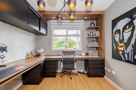 20_photo/94dce54c37.1aa5b8f538f3adaf-ATLAS-7922e83a-a84d-4a27-bfe7-e3d10f773670.jpg de casa à venda com 4 quartos, 220m² em Jardim das Américas, Curitiba