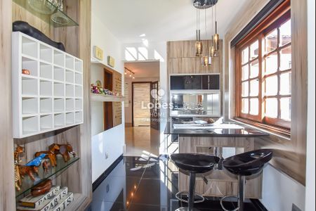 25_photo/94dce54c7b.b2517d34c228f0d2-ATLAS-1ff9f2d1-936d-4e4d-929d-ace7a953aa1a.jpg de casa à venda com 5 quartos, 420m² em Jardim das Américas, Curitiba