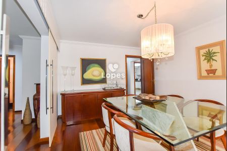 3_photo/94dce54c7b.b2517d34c228f0d2-ATLAS-4a8e2f77-1c38-4377-a27f-7e13e5e24c68.jpg de casa à venda com 5 quartos, 420m² em Jardim das Américas, Curitiba