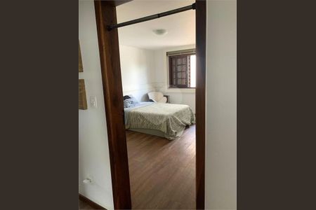 12_photo/94dce54c7b.b2517d34c228f0d2-ATLAS-7c1830d7-65d0-4beb-87ab-6ca883adb8fd.jpg de casa à venda com 5 quartos, 420m² em Jardim das Américas, Curitiba