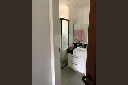 21_photo/94dce54c7b.b2517d34c228f0d2-ATLAS-7da3d326-0279-4bff-9c62-1a9f28ceaee9.jpg de casa à venda com 5 quartos, 420m² em Jardim das Américas, Curitiba