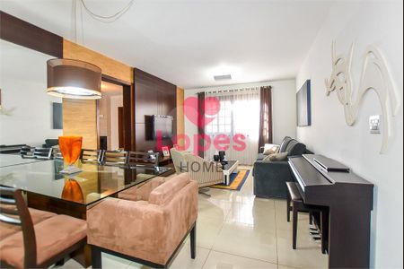 20_photo/94dce54c7b.b2517d34c228f0d2-ATLAS-86a8d598-2bcb-4d75-9dd3-54b5e4d5ad22.jpg de casa à venda com 5 quartos, 420m² em Jardim das Américas, Curitiba