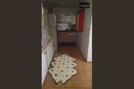 3_photo/94dce54e73.28f7d9ca9a1db2e3-ATLAS-271571d2-a04e-4e67-883a-11b41394bd75.jpg de casa à venda com 3 quartos, 90m² em Cajuru, Curitiba