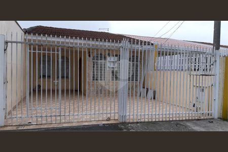 2_photo/94dce54e89.ceff8192393c33de-ATLAS-df92622c-eacb-4335-a6f8-fce3ccc364cf.jpg de casa à venda com 3 quartos, 72m² em Cajuru, Curitiba