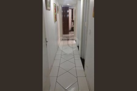 1_photo/94dce54e89.ceff8192393c33de-ATLAS-e4389c8f-bc47-44ad-8ec4-86bdab454ea6.jpg de casa à venda com 3 quartos, 72m² em Cajuru, Curitiba