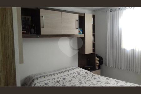 9_photo/94dce54e89.ceff8192393c33de-ATLAS-e7440574-9366-43d9-91a8-094c5bdebdb6.jpg de casa à venda com 3 quartos, 72m² em Cajuru, Curitiba