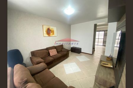 12_photo/94dce54eb9.3d1c0b7fb4efb953-ATLAS-2b808343-47fb-4fb5-af89-5e1cd4de8c7f.jpg de casa à venda com 3 quartos, m² em Jardim das Américas, Curitiba