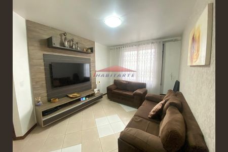 11_photo/94dce54eb9.3d1c0b7fb4efb953-ATLAS-b39a77e1-d237-46fa-9d6b-df6a55b4d5e3.jpg de casa à venda com 3 quartos, m² em Jardim das Américas, Curitiba