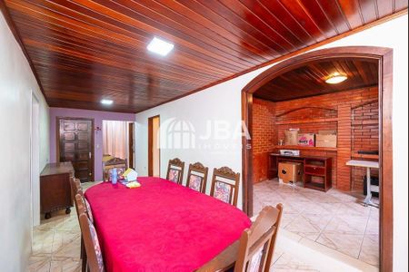 5_photo/94dce54ed1.80a7f3f1b00bd23a-ATLAS-3f43fe48-2b9a-4f94-9a84-cfb4f6b60eca.jpg de casa à venda com 4 quartos, 100m² em Jardim das Américas, Curitiba