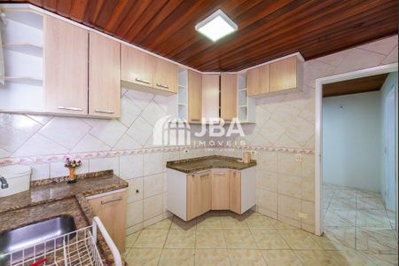 12_photo/94dce54ed1.80a7f3f1b00bd23a-ATLAS-912185c1-838f-4da9-a667-b96cdcb8cc07.jpg de casa à venda com 4 quartos, 100m² em Jardim das Américas, Curitiba