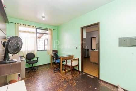 6_photo/94dce54eff.ceff8192393c33de-ATLAS-14493874-0f83-42f8-9e55-1a7bb0f3ec22.jpg de casa à venda com 3 quartos, 111m² em Cajuru, Curitiba