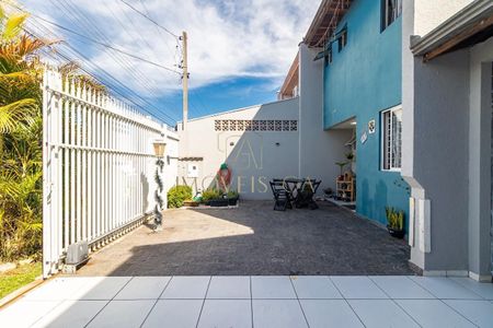 7_photo/94dce54f0d.3a33dc70d9a40055-ATLAS-57d14b83-c5ff-4b65-98d6-e8a7393e37bb.jpg de casa à venda com 3 quartos, 135m² em Cajuru, Curitiba