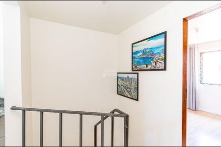 2_photo/94dce54f0d.56575a3ffef18e83-ATLAS-04713f17-8047-4cf7-8dc3-04dbbd8905aa.jpg de casa à venda com 3 quartos, 82m² em Cajuru, Curitiba