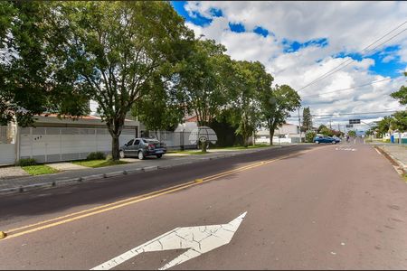 5_photo/94dce54f1d.debc28f122e25a24-ATLAS-0cebfdd3-3495-4954-a652-ef2d45aabee2.jpg de casa à venda com 3 quartos, 113m² em Cajuru, Curitiba