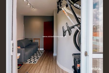 30_photo/94dce54f7f.8f3f2a47dd94676f-ATLAS-d4579608-e44f-4ab5-a3b1-469f688295c2.jpg de casa à venda com 3 quartos, 156m² em Cajuru, Curitiba