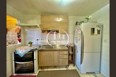 2_photo/94dce54ff1.4f5ed0f0140bae26-ATLAS-376a3c21-7d85-48b5-a431-3bf220dc8d43.jpg de casa à venda com 3 quartos, 120m² em Cajuru, Curitiba