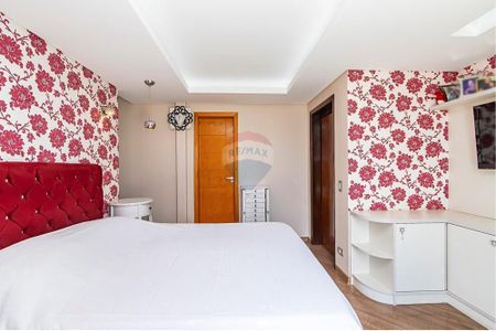 22_photo/94dce552df.411a6e7ba2cd6698-ATLAS-9f3df047-326c-45ec-bfd7-a8d57dfa1ca6.jpg de casa à venda com 3 quartos, 260m² em Cajuru, Curitiba