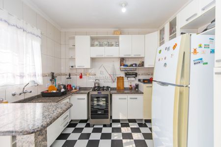 13_photo/94dce55311.2a17df7df6ae08cb-ATLAS-799c571e-e9d0-4e2b-9454-40db5bd7c0a8.jpg de casa à venda com 4 quartos, 183m² em Cajuru, Curitiba