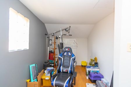 34_photo/94dce55311.2a17df7df6ae08cb-ATLAS-e2a8eecb-a3b7-48cb-8eb3-2e6bddb56cd6.jpg de casa à venda com 4 quartos, 183m² em Cajuru, Curitiba