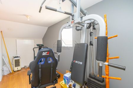 33_photo/94dce55311.2a17df7df6ae08cb-ATLAS-e6003a64-428d-4bd6-9bc4-a4115f811c86.jpg de casa à venda com 4 quartos, 183m² em Cajuru, Curitiba