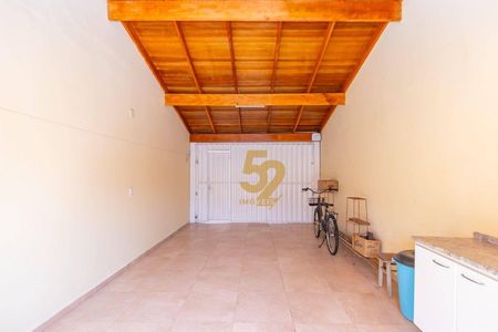 31_photo/94dce55311.63b98e470dcf30d8-ATLAS-ece3928b-c5b1-4233-a02f-c908efdbcadc.jpg de casa à venda com 4 quartos, 183m² em Cajuru, Curitiba