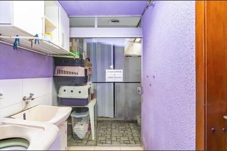 1_photo/94dce55359.dce9149c3cf80f7c-ATLAS-259dde76-8e16-404f-99cd-527f9fb31d3b.jpg de casa à venda com 3 quartos, 120m² em Cajuru, Curitiba