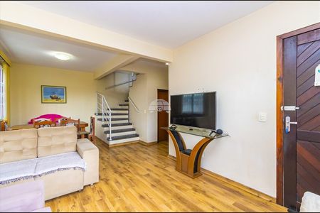 12_photo/94dce55359.dce9149c3cf80f7c-ATLAS-9a13e0ae-6cb6-4aeb-b875-ca34238a9b8c.jpg de casa à venda com 3 quartos, 120m² em Cajuru, Curitiba