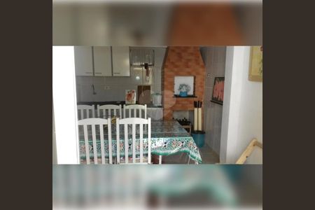 21_photo/94dce556b3.3fb4bb6867ac5dd3-ATLAS-7a5f3a47-e1f7-415f-9d69-a2a9b96ba4ed.jpg de casa à venda com 3 quartos, 72m² em Cajuru, Curitiba