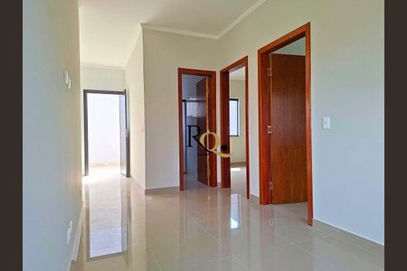 4_photo/94dce55707.fb56dab9888ab2e1-ATLAS-729a4bd9-0d17-4082-bb76-6d4a4cf8b825.jpg de casa à venda com 2 quartos, 64m² em Cajuru, Curitiba