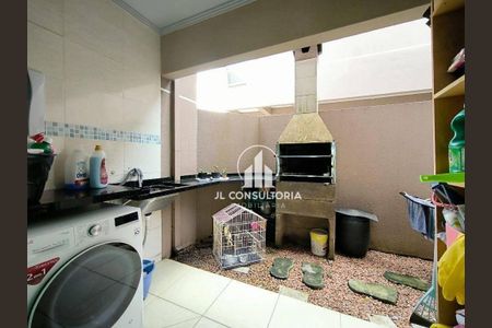 23_photo/94dce558b9.7466e97ae905faef-ATLAS-778b3a67-e6b3-4125-bec7-cc43d9c7d7e7.jpg de casa à venda com 3 quartos, 137m² em Cajuru, Curitiba