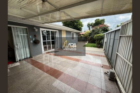 11_photo/94dce5593b.3943f311d32c0dd9-ATLAS-8a2dc768-69cb-4d53-86ce-d831a7afb5db.jpg de casa à venda com 3 quartos, 120m² em Cajuru, Curitiba