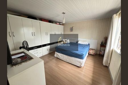 5_photo/94dce5593b.3943f311d32c0dd9-ATLAS-ee48cd81-2c0d-4ba6-8ef4-e9b0fc9cafb7.jpg de casa à venda com 3 quartos, 120m² em Cajuru, Curitiba