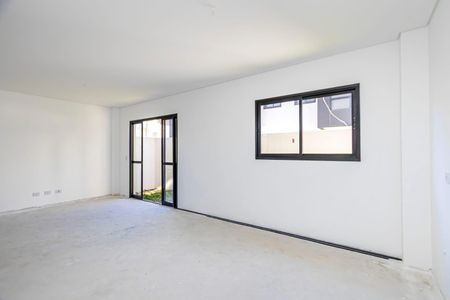 2_photo/94dce55953.280d3bc5f011718a-ATLAS-15294ccf-467a-43fb-94de-ad9afbe7e303.jpg de casa de condomínio à venda com 3 quartos, 153m² em Cajuru, Curitiba