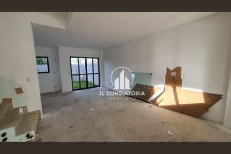 2_photo/94dce55953.9ed5d9984175b8e9-ATLAS-53e25027-6a4e-4516-849f-ebb8536e4b8b.jpg de casa à venda com 3 quartos, 118m² em Cajuru, Curitiba