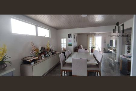 10_photo/94dce559af.4cb2ac9cab7c3d36-ATLAS-0cbfb2d3-34ae-4ee3-8ff9-61e942cee4bc.jpg de casa à venda com 3 quartos, 123m² em Cajuru, Curitiba