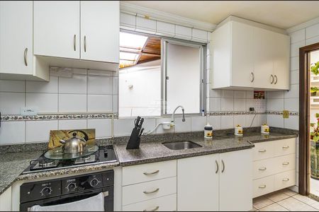 16_photo/94dce559c1.76494f51390ea4ce-ATLAS-4d862d42-8f0b-4ad1-a1fe-94502dea8e17.jpg de casa à venda com 3 quartos, 131m² em Cajuru, Curitiba