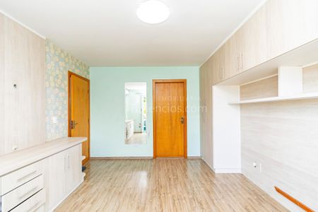 9_photo/94dce55c87.acefdcf8530a41c6-ATLAS-3bd108dc-cd27-4918-b295-a9f51ecaaba5.jpg de casa à venda com 3 quartos, 185m² em Cajuru, Curitiba