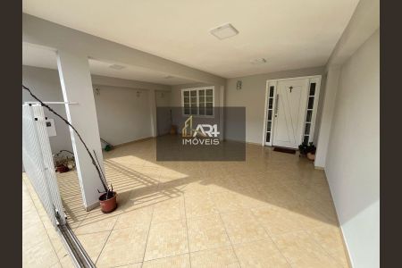 8_photo/94dce55c99.0473144d3f262afb-ATLAS-007d3e08-c68e-4b32-9a43-7600d402e9d7.jpg de casa à venda com 2 quartos, 88m² em Cajuru, Curitiba