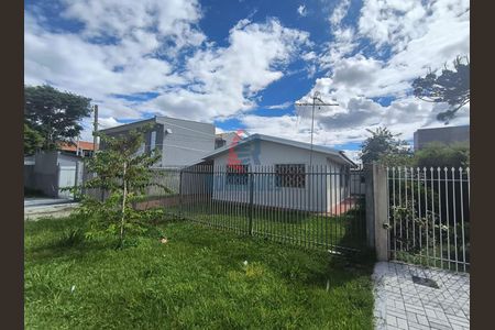 2_photo/94dce55cfd.2b112f619e56b1f7-ATLAS-749e44e5-cc63-4e26-bad4-61e3e7ee1410.jpg de casa à venda com 3 quartos, 132m² em Cajuru, Curitiba