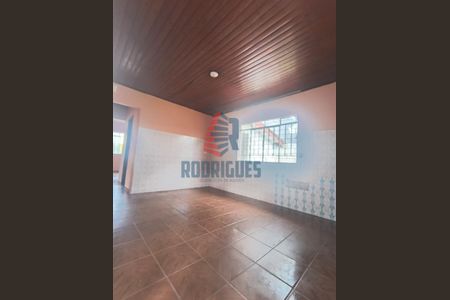 6_photo/94dce55cfd.2b112f619e56b1f7-ATLAS-917467e9-b151-47bc-a4d6-204e575f0dc4.jpg de casa à venda com 3 quartos, 132m² em Cajuru, Curitiba