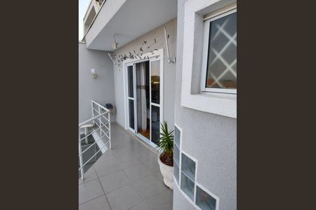 31_photo/94dce55dd1.dd63bef89a0f751f-ATLAS-16bcd742-6347-49a1-8832-bbd88b56dbf0.jpg de casa à venda com 4 quartos, 240m² em Cajuru, Curitiba