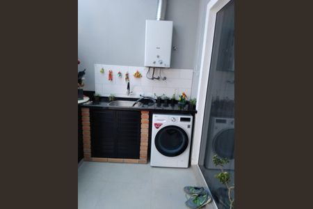 13_photo/94dce55dd1.dd63bef89a0f751f-ATLAS-9695ab3a-9518-45d7-86d7-b7e0d15484a8.jpg de casa à venda com 4 quartos, 240m² em Cajuru, Curitiba